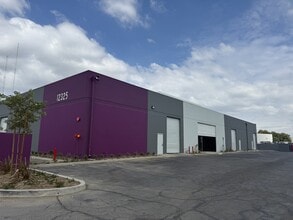 12325 Mills Ave, Chino, CA à louer Photo intérieure– Image 2 sur 3