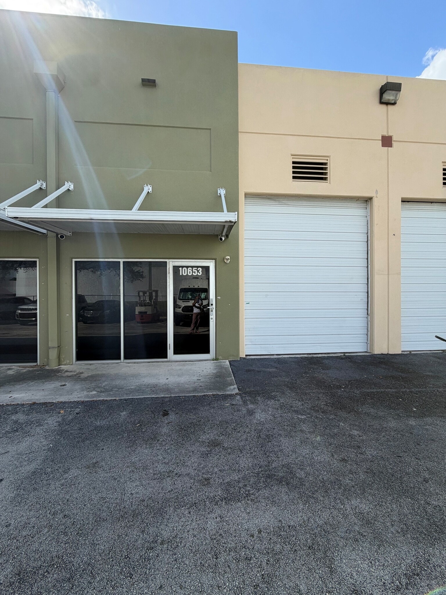 10601-10677 NW 122nd St, Medley, FL à louer Photo intérieure– Image 1 sur 25