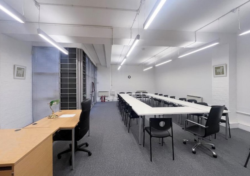 225-227 Walmer Rd, Londres, LND W11 4EY - Lot 3 - - Photo intérieure - Image 2 of 2