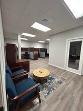 4707 SE 9th Pl, Cape Coral, FL à louer Photo intérieure– Image 1 sur 10