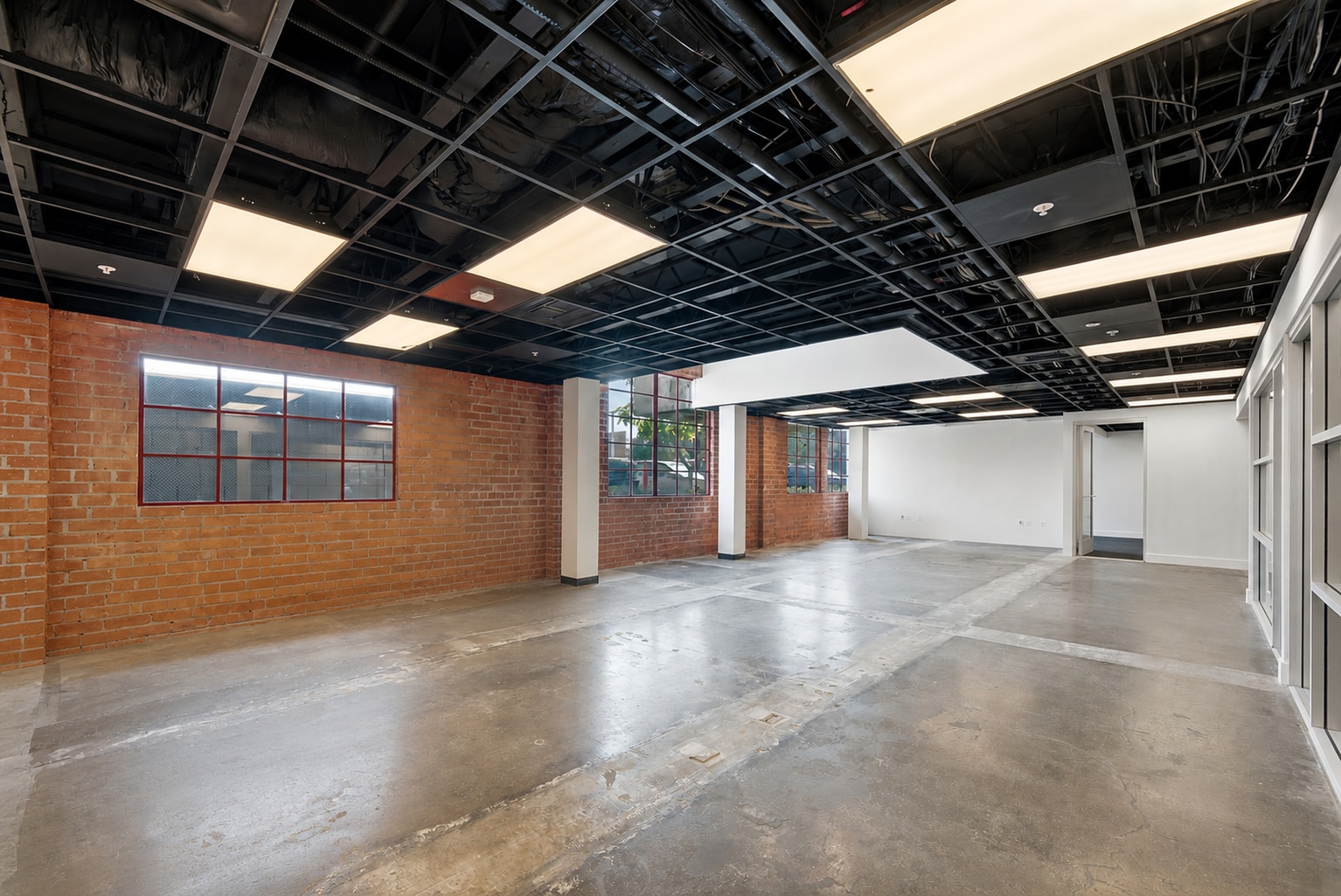 3535 Hayden Ave, Culver City, CA à louer Photo intérieure– Image 1 sur 6