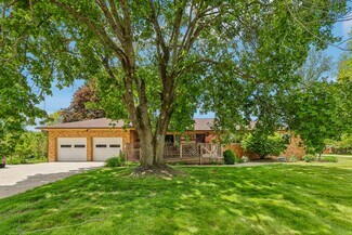 Plus de détails pour 836 Jacoby Rd, Copley, OH - Santé à vendre