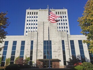 Plus de détails pour 1750 Elm St, Manchester, NH - Bureau, Bureau/Médical à louer