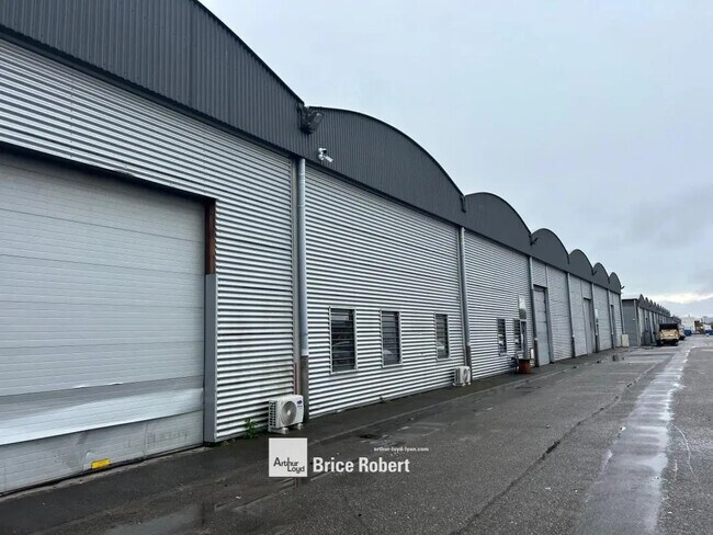 Plus de détails pour Différents types d’espaces à louer