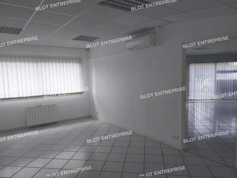 Local d’activités dans Briec à louer - Photo intérieure – Image 3 sur 15