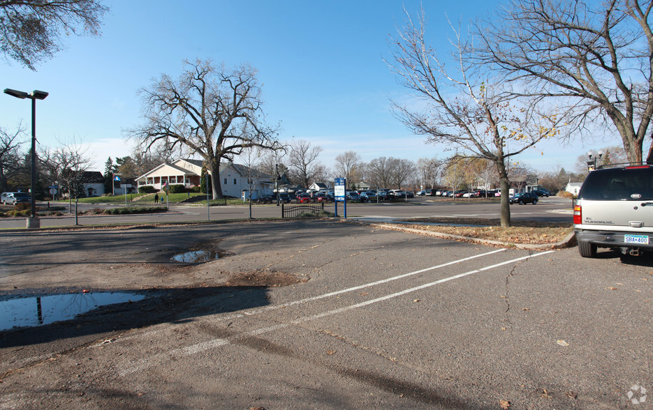 Branch Ave, Anoka, MN à vendre - Photo de l’immeuble – Image 1 sur 1