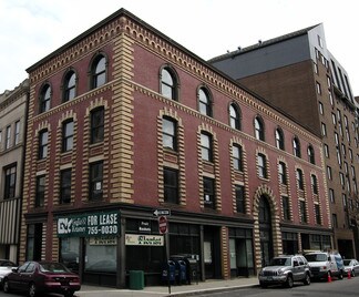 Plus de détails pour 68 Center St, Waterbury, CT - Local commercial à vendre