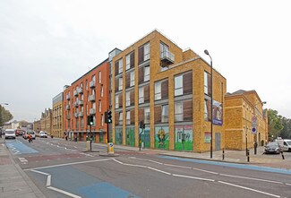 Plus de détails pour 140 Battersea Park Rd, Londres - Local commercial à louer