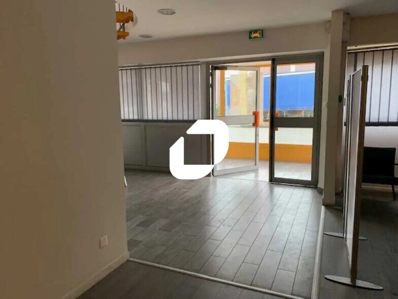 Bureau dans SAINT-OUEN-L'AUMONE à louer - Photo de l’immeuble – Image 2 sur 27
