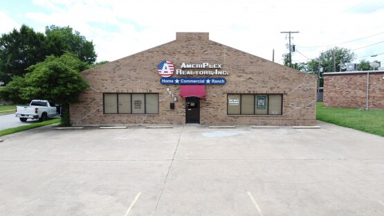 8713 White Settlement Rd, Fort Worth, TX à vendre Photo de l’immeuble– Image 1 sur 3