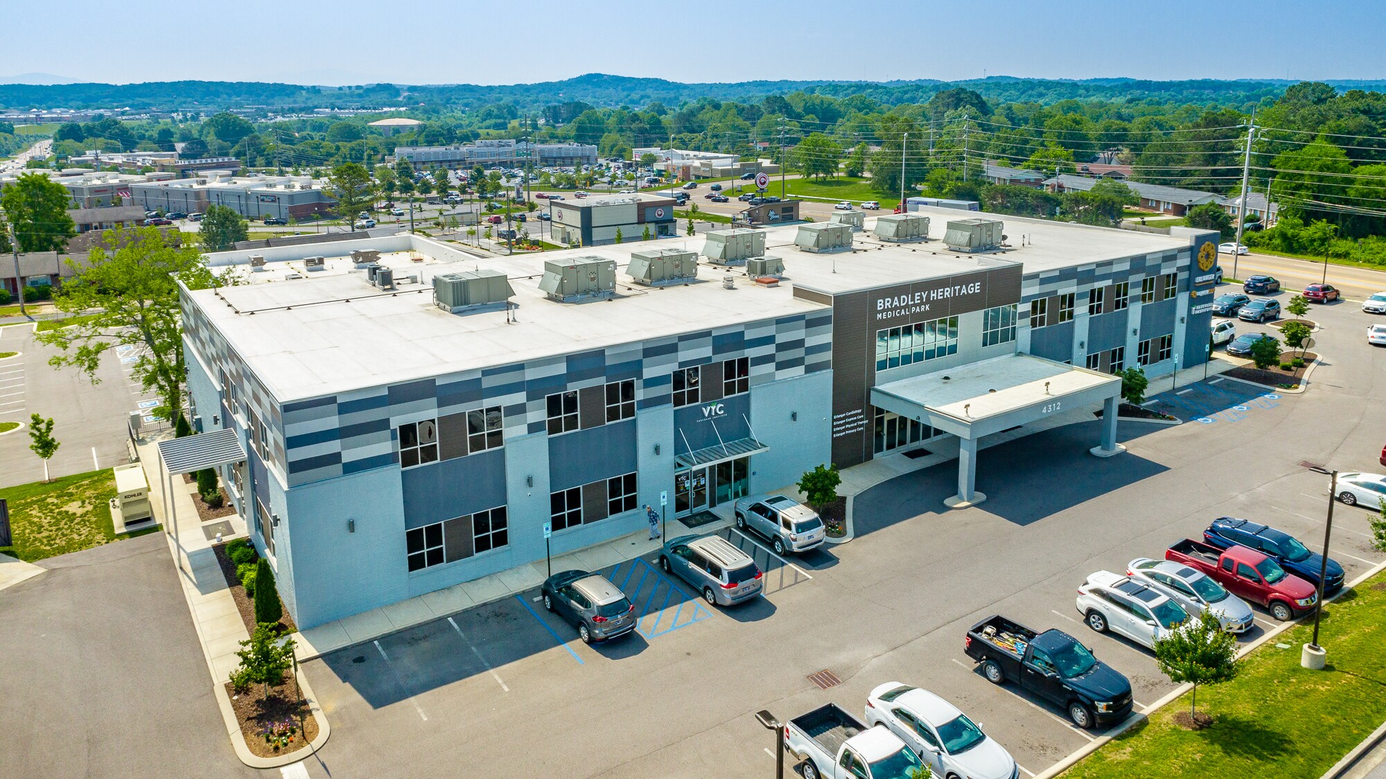 4312 Holiday Inn Express Way NW, Cleveland, TN à louer Photo principale– Image 1 sur 11