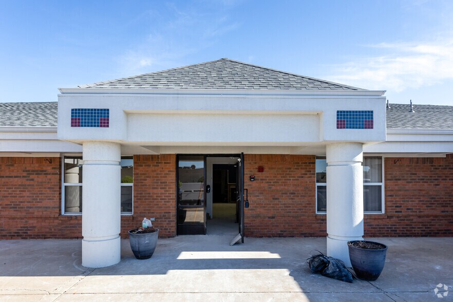210 N Alma Rd, Allen, TX à louer - Photo de l’immeuble – Image 3 sur 4