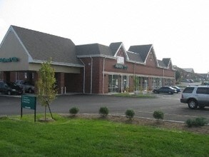5170 Charlestown Rd, New Albany, IN à louer Photo de l’immeuble– Image 2 sur 7