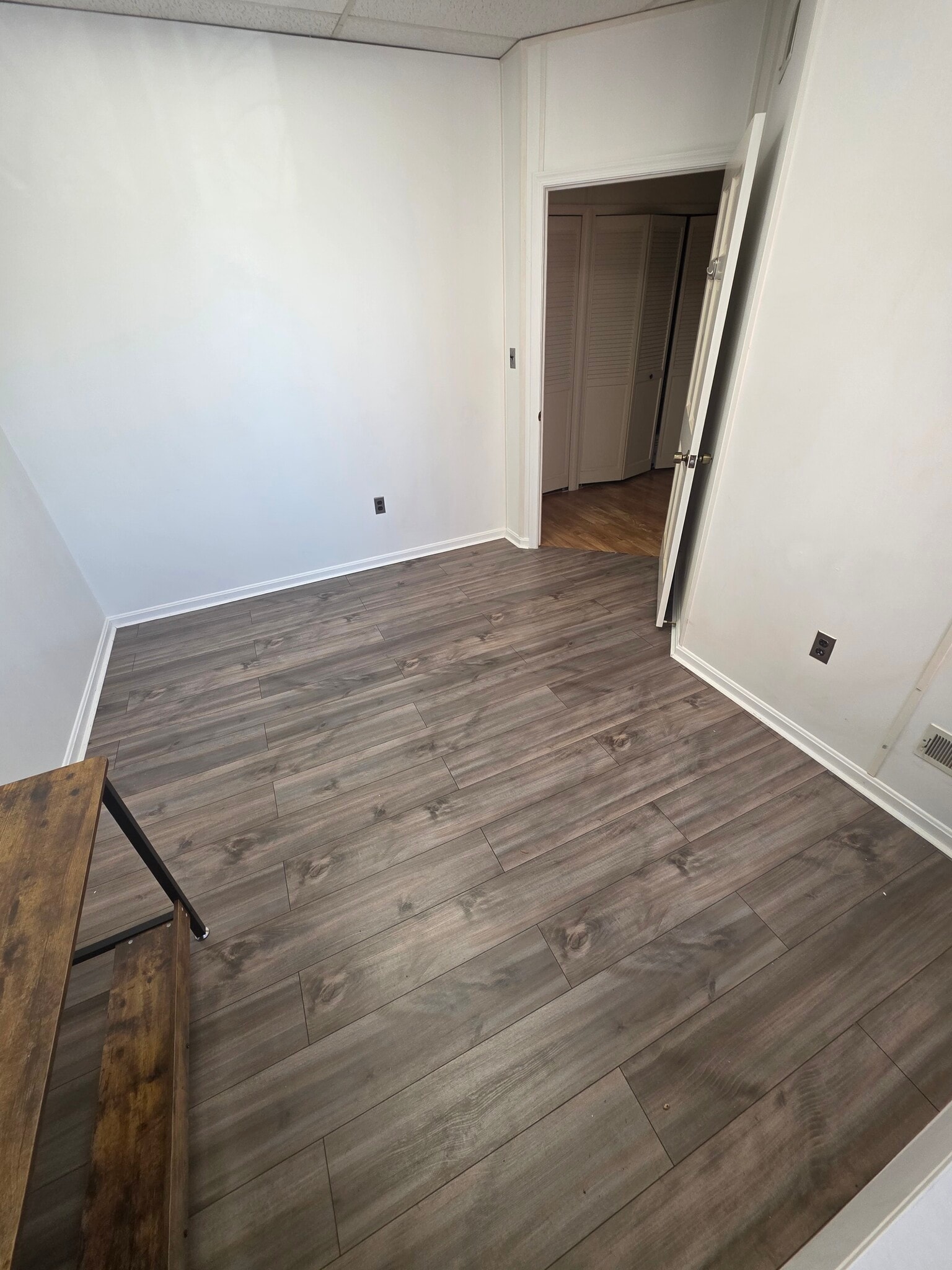 17 W Jefferson St, Rockville, MD à louer Photo intérieure– Image 1 sur 2