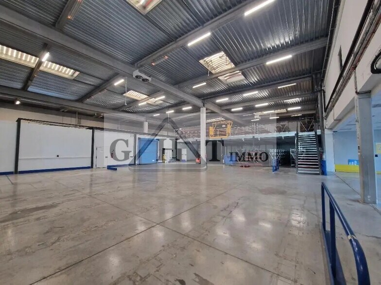Industriel/Logistique dans Ivry-sur-Seine à louer - Photo intérieure – Image 2 sur 9
