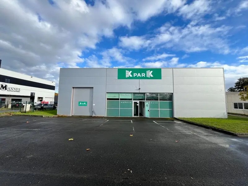 Bureau dans Lormont à louer Photo de l’immeuble– Image 1 sur 7