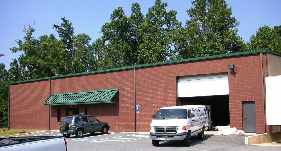 4839 Buford Hwy, Peachtree Corners, GA à louer - Photo de l’immeuble – Image 3 sur 7