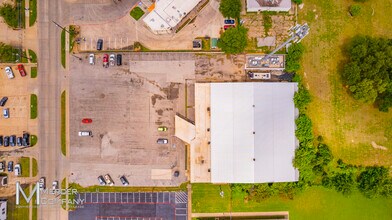 2020 Saturn Rd, Garland, TX - VUE AÉRIENNE vue de carte - Image1