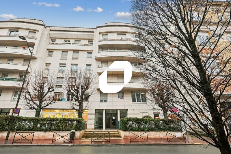 Bureau dans Levallois-Perret à vendre - Photo de l’immeuble – Image 1 sur 14