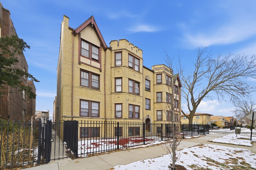 1919 E 86th St, Chicago, IL à vendre - Photo de l’immeuble – Image 2 sur 14
