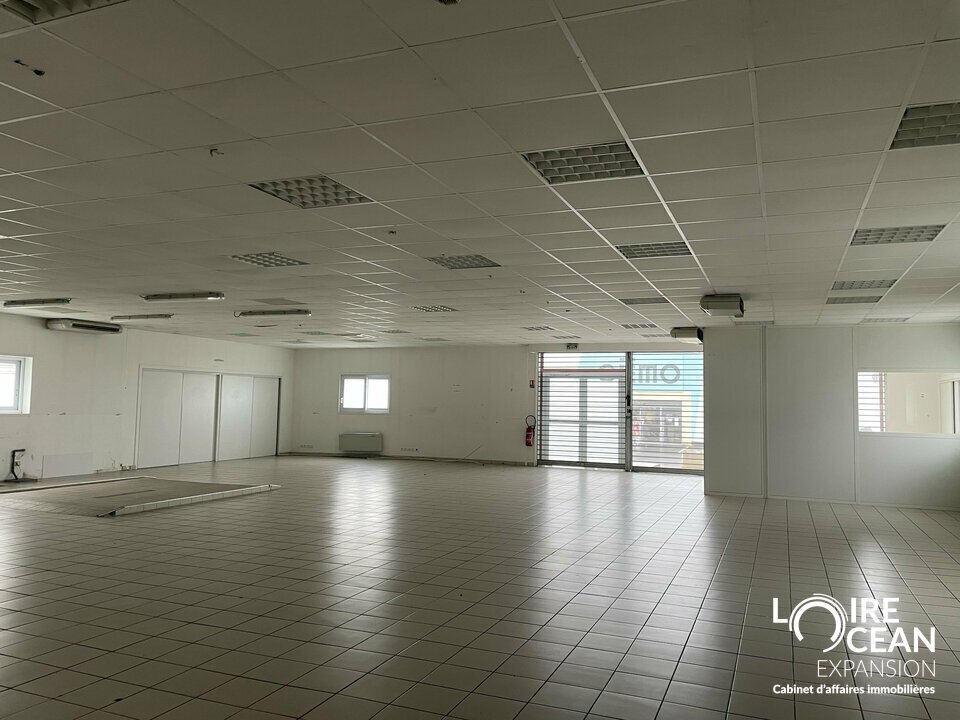 Local commercial dans Vallet à louer Photo intérieure– Image 1 sur 7