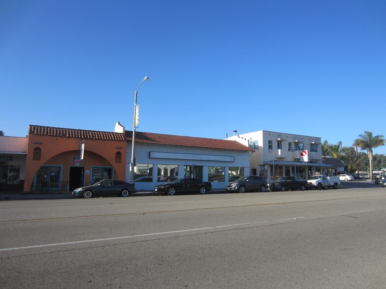 5836 Hollister Ave, Goleta, CA à louer - Photo de l’immeuble – Image 2 sur 12