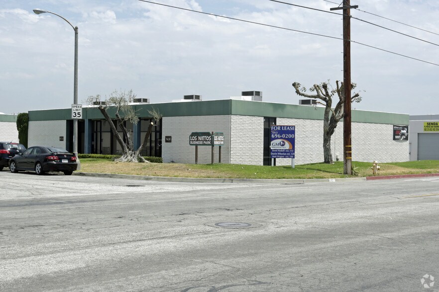 9624 John St, Santa Fe Springs, CA à louer - Photo principale – Image 2 sur 23