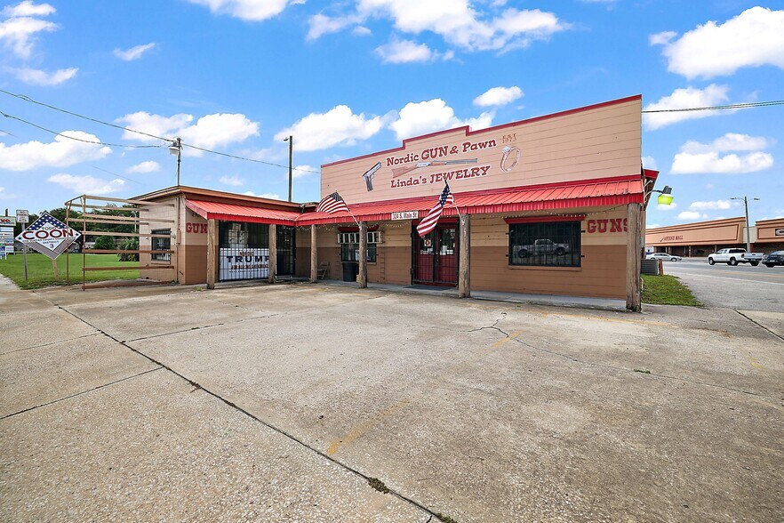 324 S Main St, Wildwood, FL à vendre - Photo de l’immeuble – Image 1 sur 8