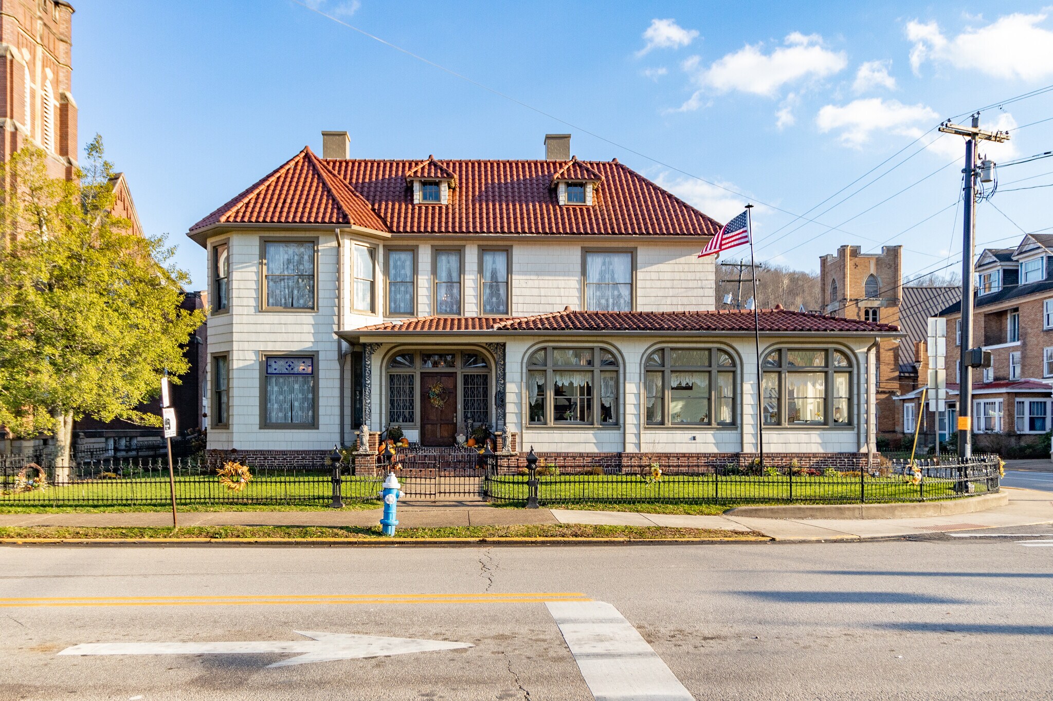 306 Main Ave, Weston, WV à vendre Photo principale– Image 1 sur 46