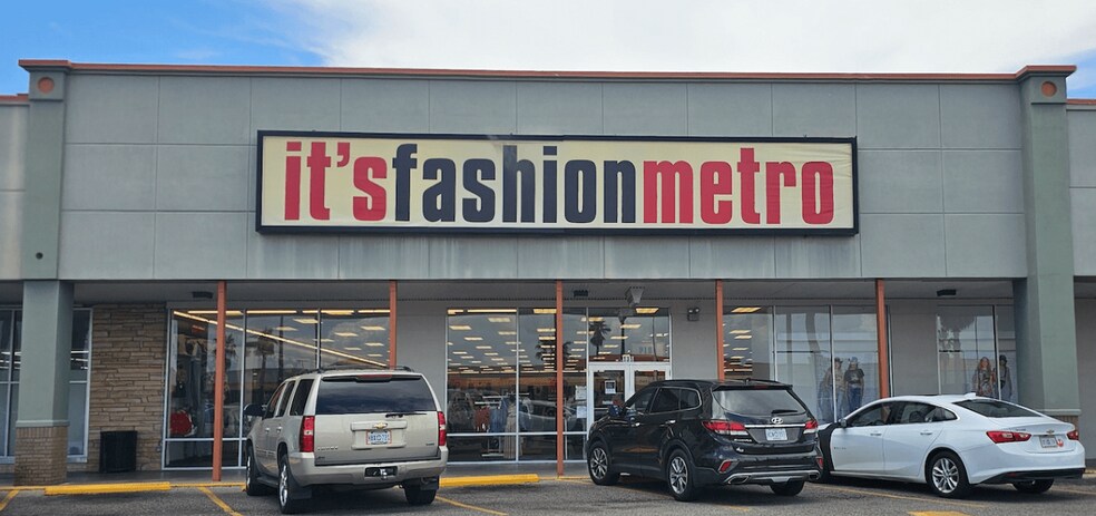 105 Hardy Court Shopping Ctr, Gulfport, MS à vendre - Photo de l’immeuble – Image 2 sur 9