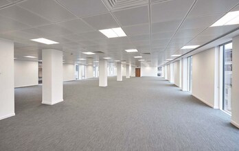 9 Bond Ct, Leeds à louer Photo intérieure– Image 2 sur 2