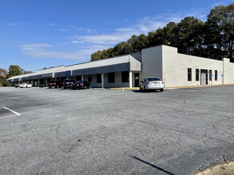 3744 Woodruff Rd, Columbus, GA à louer - Photo de l’immeuble – Image 1 sur 3