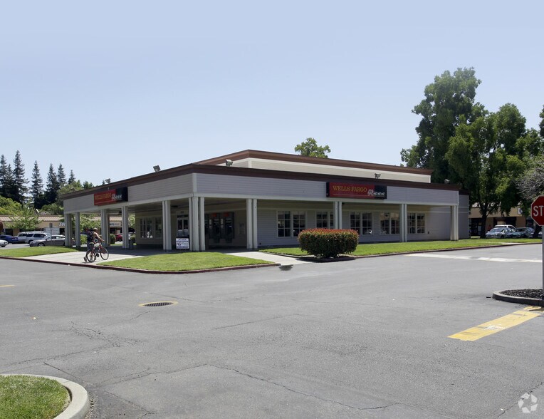 1532 W El Camino Ave, Sacramento, CA à vendre - Photo de l’immeuble – Image 2 sur 3