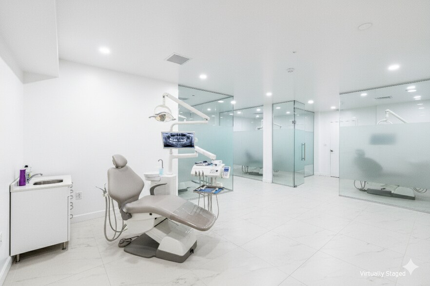 2066 85th St, Brooklyn, NY à vendre - Photo de l’immeuble – Image 1 sur 12