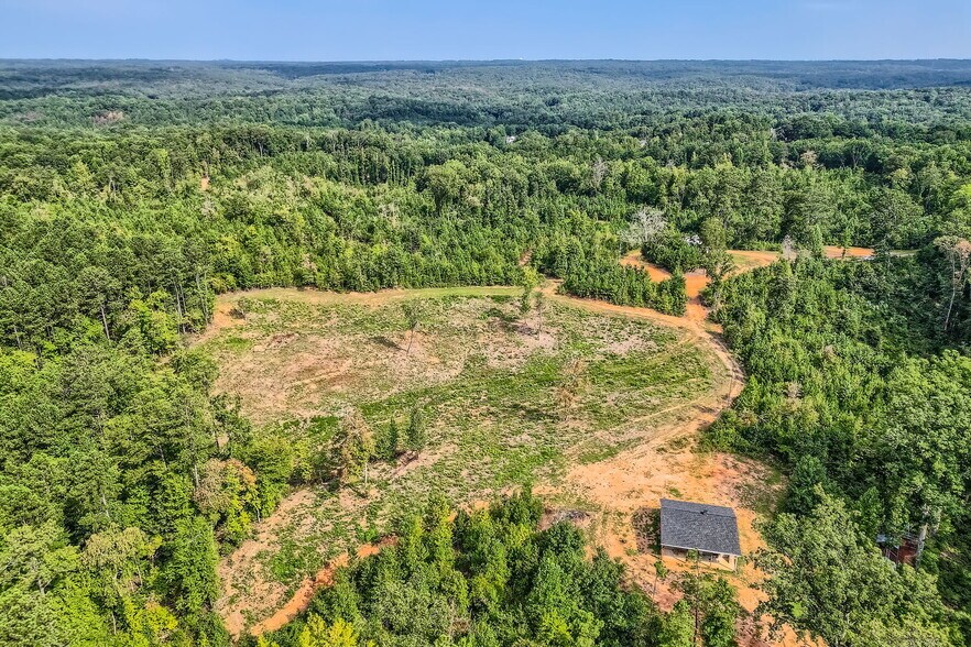 5211 Donna Rd, Douglasville, GA à vendre - Photo de l’immeuble – Image 2 sur 19