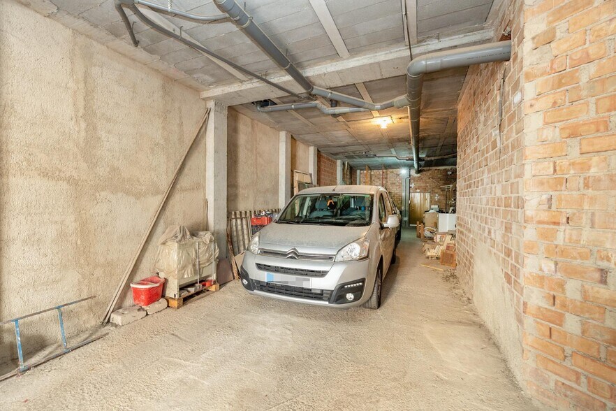 Local commercial dans Peligros, Granada à vendre - Photo de l’immeuble – Image 3 sur 30