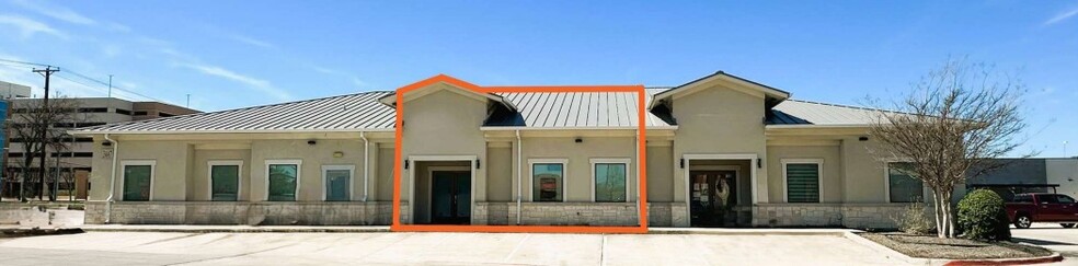 3447 Renner Rd, Plano, TX à vendre - Photo principale – Image 1 sur 2