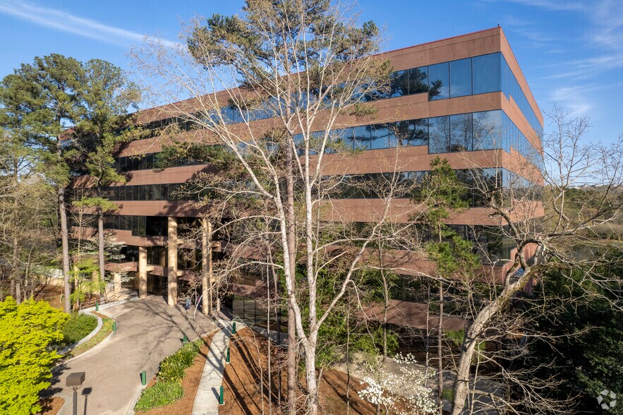 44 Inverness Center Pky, Birmingham, AL à louer - Photo de l’immeuble – Image 1 sur 13