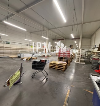 Plus de détails pour 1187 Chemin Des Plantades, La Garde - Local commercial à louer