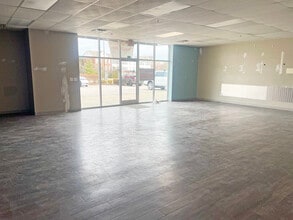 2321 Sir Barton Way, Lexington, KY à louer Photo intérieure– Image 2 sur 4