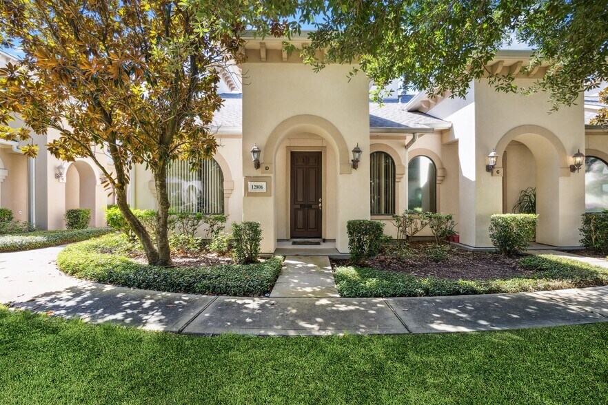 12806 Willow Centre Dr, Houston, TX à vendre - Photo de l’immeuble – Image 1 sur 13