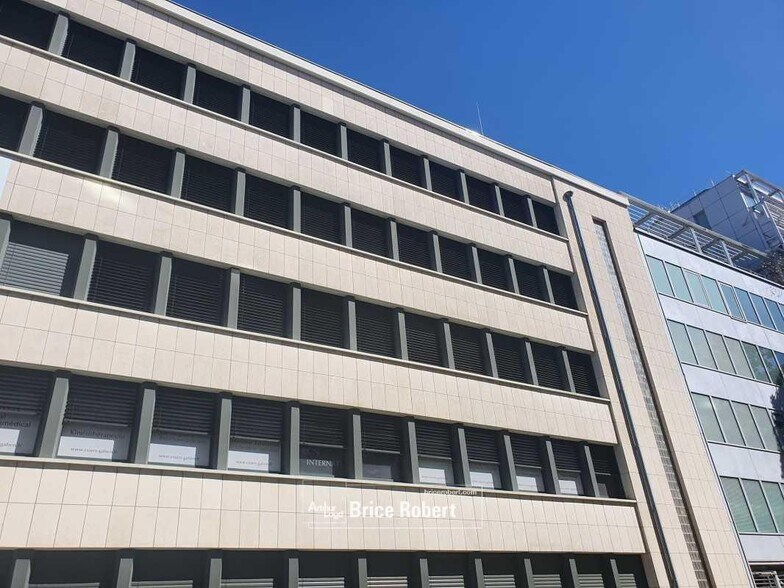 Bureau dans Lyon à louer - Photo de l’immeuble – Image 1 sur 7