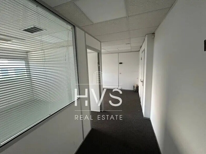 Bureau dans Aix-en-Provence à louer - Photo intérieure – Image 2 sur 3