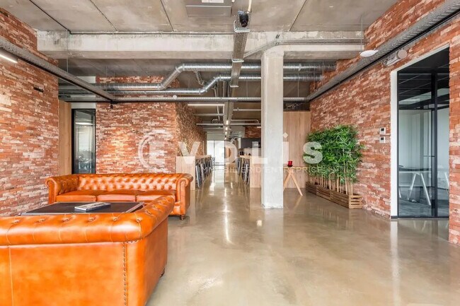 Plus de détails pour 4 Rue Marcel Dassault, Genas - Bureau à vendre