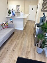 5400 S University Dr, Davie, FL à louer Photo intérieure– Image 1 sur 5