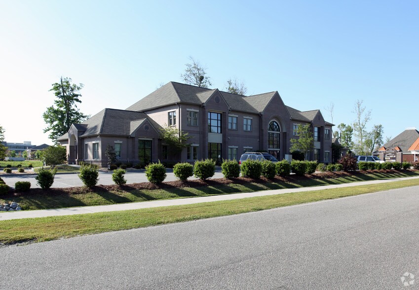 4420 Oleander Dr, Myrtle Beach, SC à vendre - Photo de l’immeuble – Image 1 sur 6