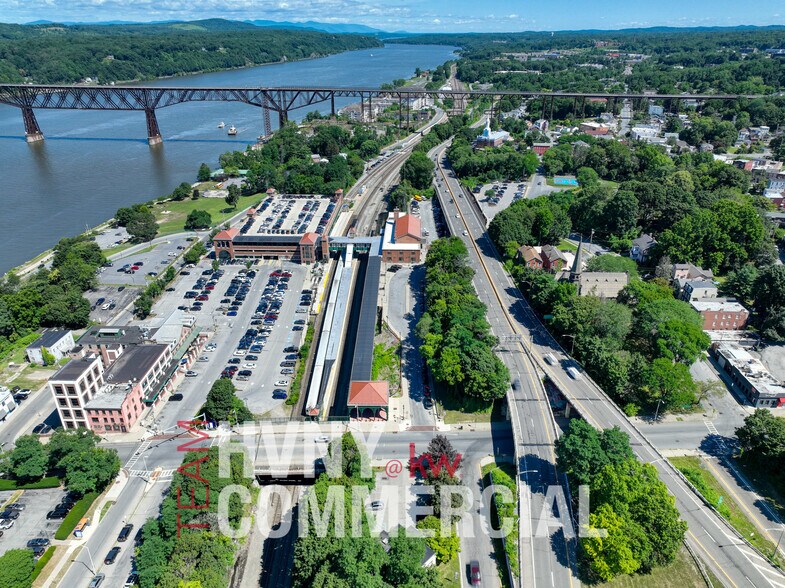 56 Main St, Poughkeepsie, NY à louer - Aérien – Image 3 sur 6