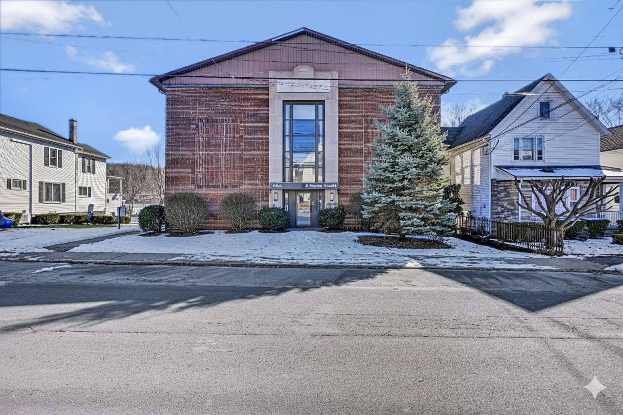 301 Delaware Ave, Olyphant, PA à vendre Photo principale– Image 1 sur 96