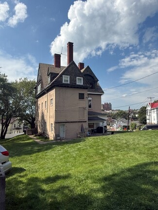 Plus de détails pour 517 S Main St, Washington, PA - Logement à vendre