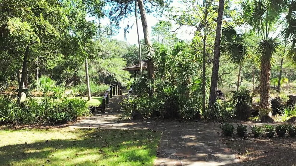1606 3rd Ave SE, Steinhatchee, FL à vendre - Vidéo sur l’annonce professionnelle – Image 2 sur 82